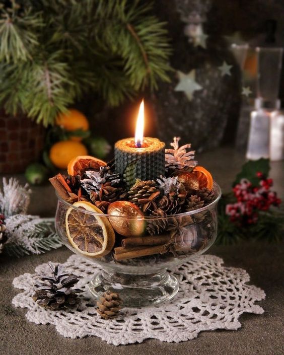 10 Most Beautiful and Easy Christmas Centerpieces