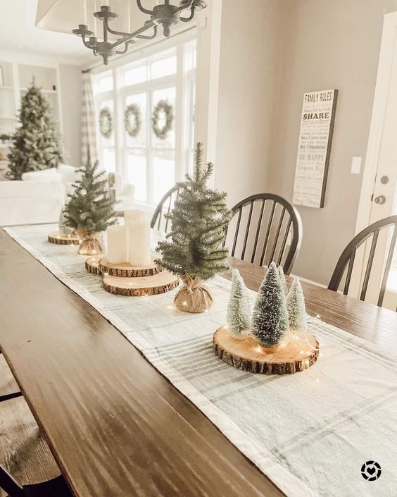 rustic christmas centerpiece